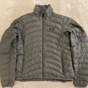 Patagonia Women's Gray Puffer Jacket